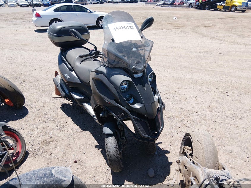 2009 Piaggio Mp3 VIN ZAPM610X295001037 — IAAI salvage auction photo