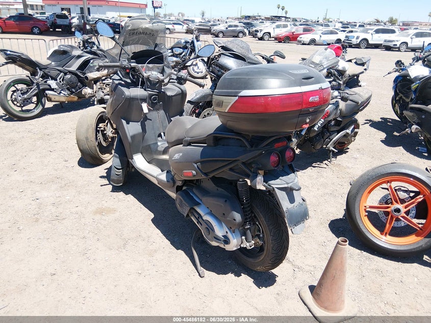 2009 Piaggio Mp3 VIN ZAPM610X295001037 IAAI salvage auction — FRONT END, Clear-Dealer Only (Arizona), sold $150 on 2026-07-09 (photo 3)