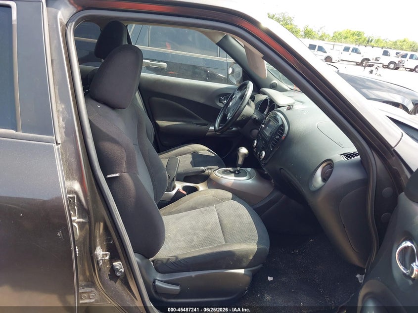 2011 Nissan Juke VIN JN8AF5MR0BT004225 IAAI salvage auction — NORMAL WEAR, Original (Texas), sold $700 on 2026-07-15 (photo 5)