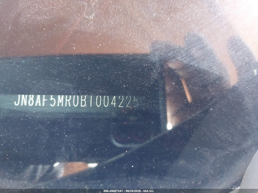 2011 Nissan Juke VIN JN8AF5MR0BT004225 IAAI salvage auction — NORMAL WEAR, Original (Texas), sold $700 on 2026-07-15 (photo 9)