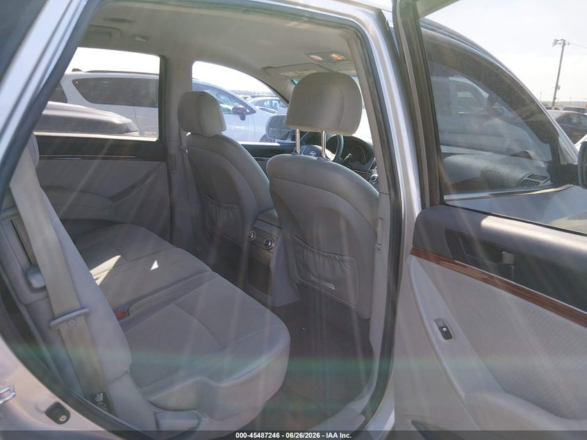 2008 Hyundai Veracruz VIN KM8NU13C58U065285 IAAI salvage auction — NORMAL WEAR, Original (Texas), sold $2,250 on 2026-07-13 (photo 8)