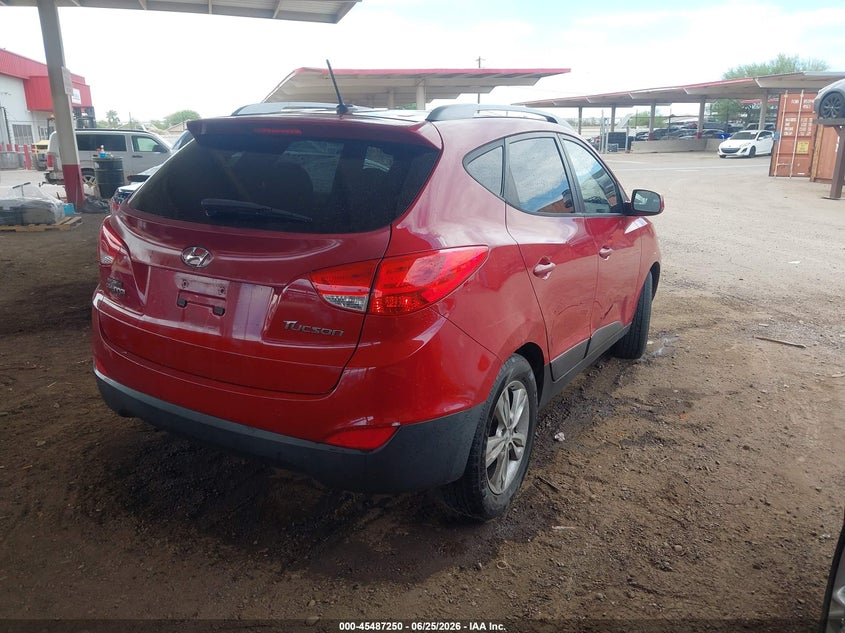 2010 Hyundai Tucson VIN KM8JU3AC9AU112451 IAAI salvage auction — NORMAL WEAR, Clear (Arizona), sold $775 on 2026-07-21 (photo 4)