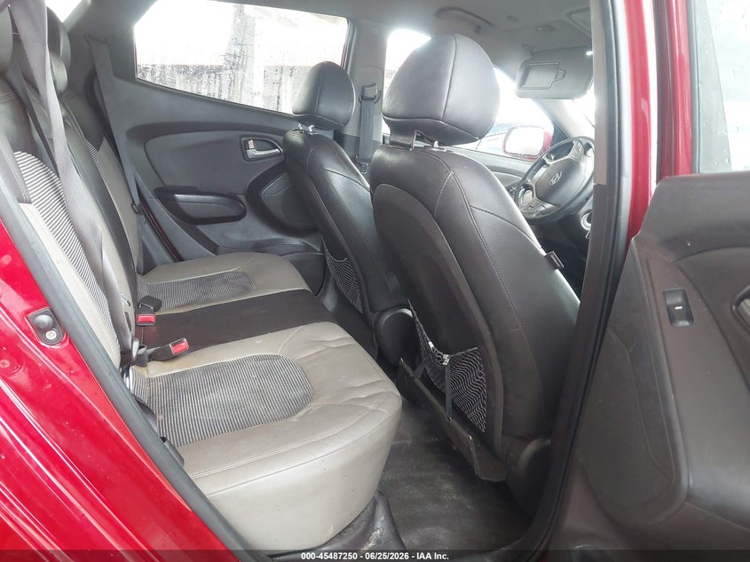 2010 Hyundai Tucson VIN KM8JU3AC9AU112451 IAAI salvage auction — NORMAL WEAR, Clear (Arizona), sold $775 on 2026-07-21 (photo 8)