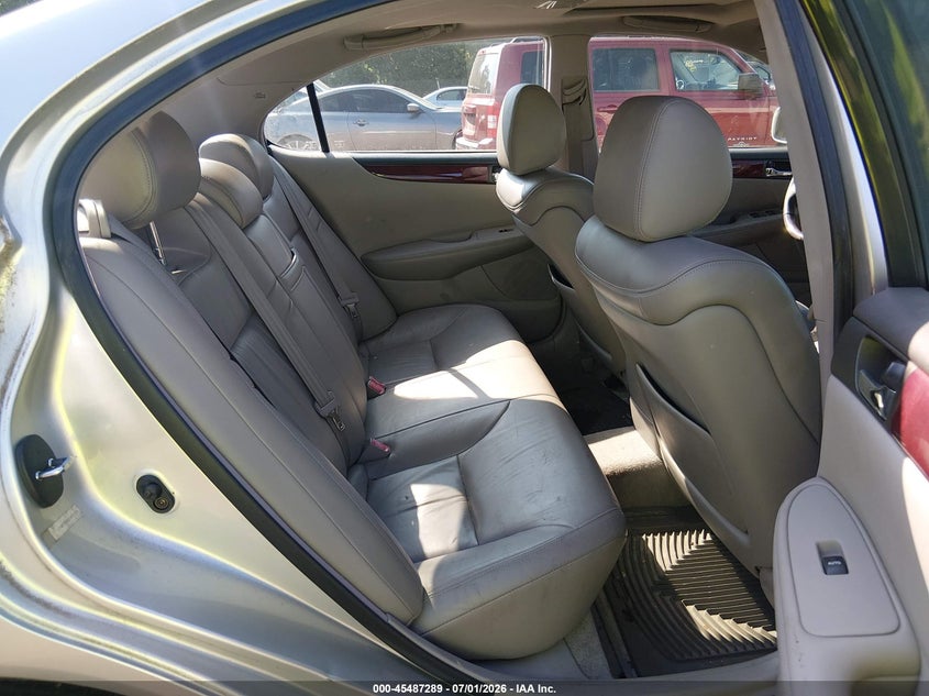 2002 Lexus Es 300 VIN JTHBF30G520051579 IAAI salvage auction — NORMAL WEAR, Clear (Maryland), sold $1,625 on 2026-07-08 (photo 8)