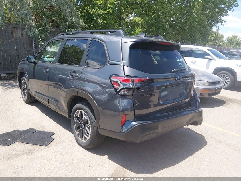2025 Subaru Forester VIN JF2SLDDCXSH561789 IAAI salvage auction — FRONT & REAR, Clear (Colorado), sold $15,600 on 2026-07-07 (photo 3)