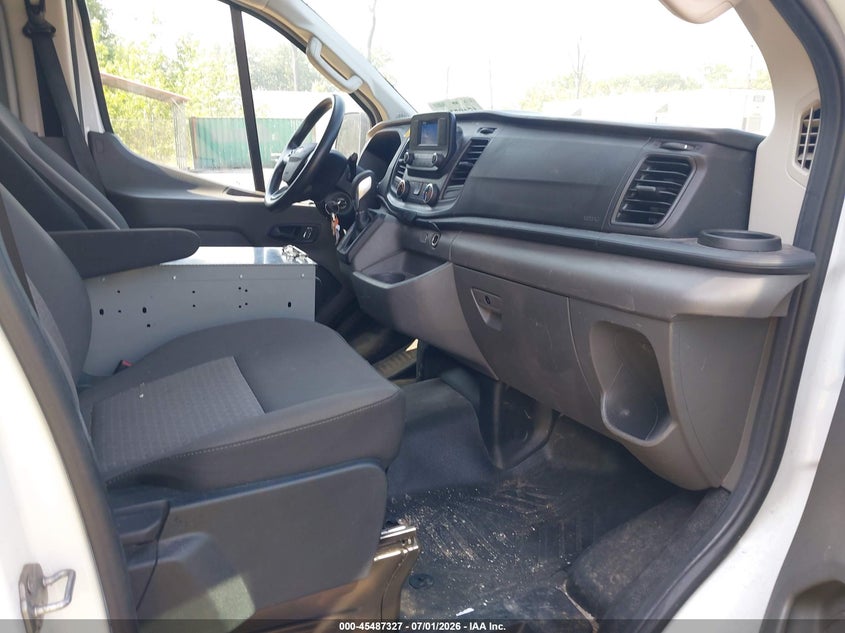 2023 Ford Transit-250 VIN 1FTBR2Y88PKA26400 IAAI salvage auction — REAR END, Clear (Maryland), sold $18,100 on 2026-07-14 (photo 5)