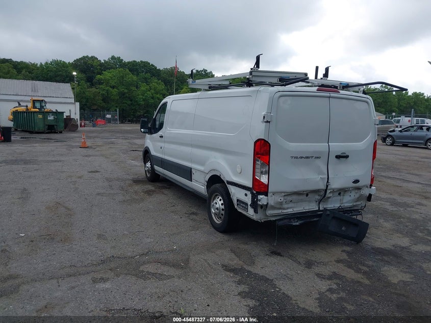 2023 Ford Transit-250 VIN 1FTBR2Y88PKA26400 IAAI salvage auction — REAR END, Clear (Maryland), sold $18,100 on 2026-07-14 (photo 3)