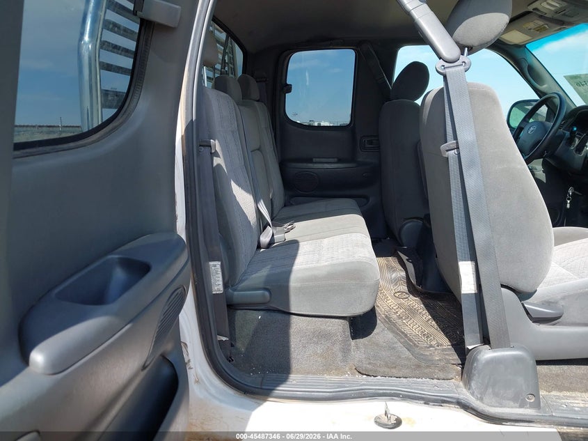 2006 Toyota Tundra VIN 5TBRU34116S483609 IAAI salvage auction — NORMAL WEAR, Original (Texas), sold $3,000 on 2026-07-20 (photo 8)