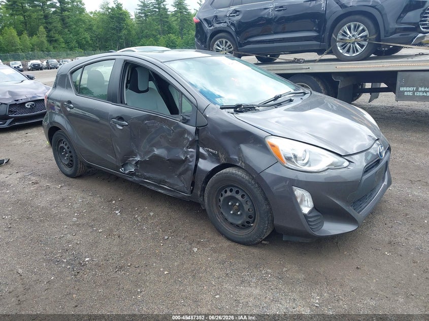 2016 Toyota Prius c VIN JTDKDTB36G1116717 IAAI salvage auction — RIGHT SIDE, Salvage Title, sold $2,050 on 2026-07-24 (photo 1)