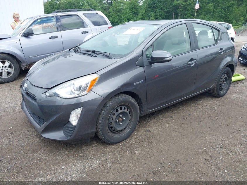 2016 Toyota Prius c VIN JTDKDTB36G1116717 IAAI salvage auction — RIGHT SIDE, Salvage Title, sold $2,050 on 2026-07-24 (photo 2)