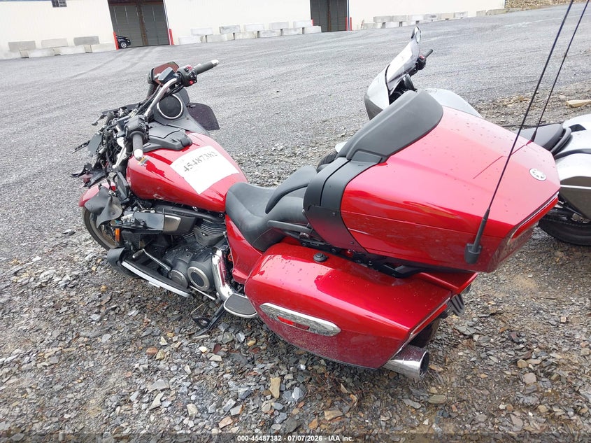 2018 Yamaha Xv VIN JYAVP38Y0JA000715 IAAI salvage auction — FRONT END, Salvage (Pennsylvania), sold $1,700 on 2026-07-29 (photo 3)