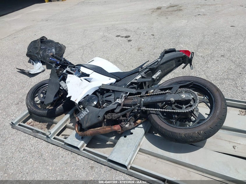 2013 Kawasaki VIN JKAEX8A18DDA01982 IAAI salvage auction — FRONT END, Clear (Michigan), sold $25 on 2026-07-28 (photo 3)