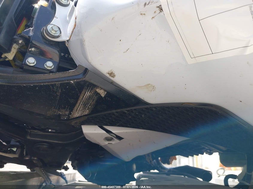 2013 Kawasaki VIN JKAEX8A18DDA01982 IAAI salvage auction — FRONT END, Clear (Michigan), sold $25 on 2026-07-28 (photo 8)