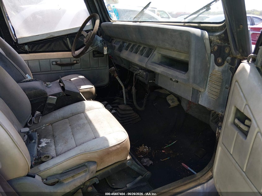 1995 Jeep Wrangler / VIN 1J4FY19PXSP264078 IAAI salvage auction — NORMAL WEAR, Original (Texas), sold $1,150 on 2026-07-06 (photo 5)