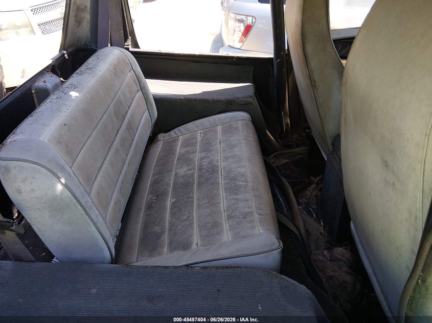 1995 Jeep Wrangler / VIN 1J4FY19PXSP264078 IAAI salvage auction — NORMAL WEAR, Original (Texas), sold $1,150 on 2026-07-06 (photo 8)