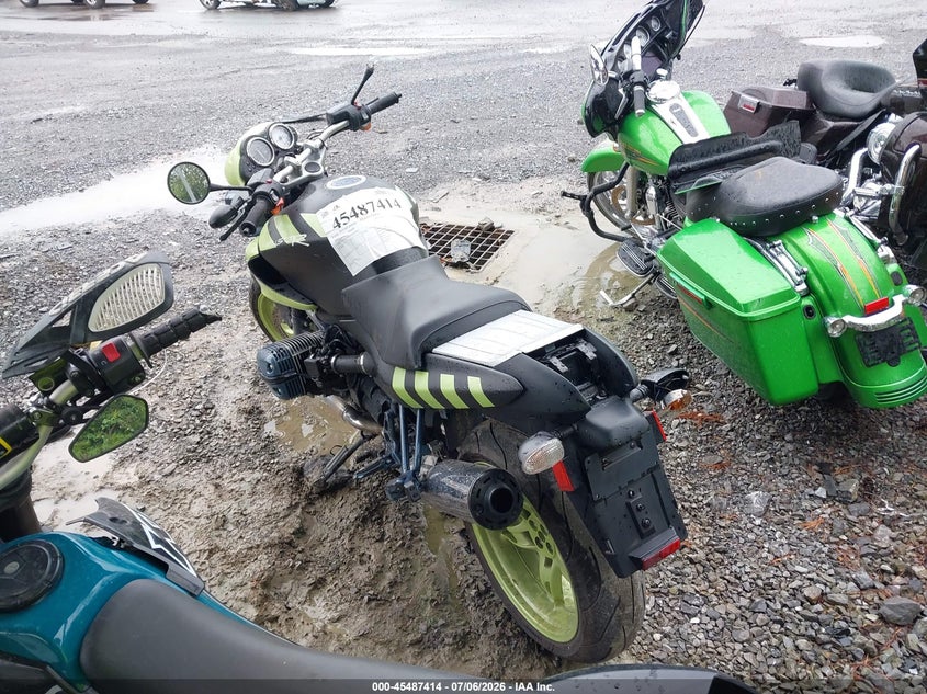 2004 BMW R 1150 VIN WB10318A14ZJ65404 IAAI salvage auction — FRONT & REAR, Salvage (Pennsylvania), sold $600 on 2026-07-15 (photo 3)