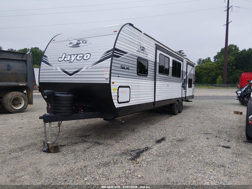 2025 Jayco Flight VIN 1UJBC0BT3S1YT0119 IAAI salvage auction — FRONT END, Salvage - 75% Or Less (Maryland), sold $12,000 on 2026-09-09 (photo 2)