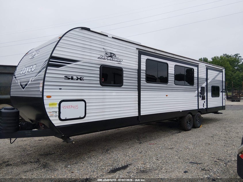 2025 Jayco Flight VIN 1UJBC0BT3S1YT0119 IAAI salvage auction — FRONT END, Salvage - 75% Or Less (Maryland), sold $12,000 on 2026-09-09 (photo 8)