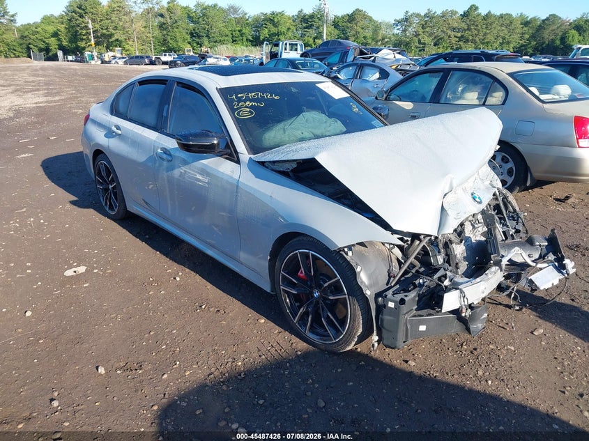 2025 BMW 3er VIN 3MW69FT00S8F47371 — IAAI salvage auction photo