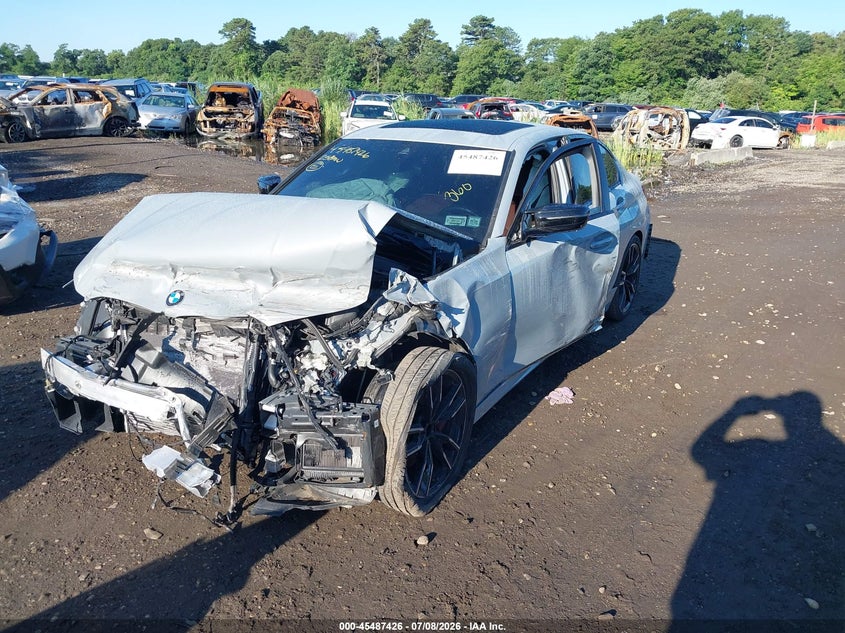2025 BMW 3er VIN 3MW69FT00S8F47371 IAAI salvage auction — FRONT END, Salvage Title, sold $7,150 on 2026-08-24 (photo 2)
