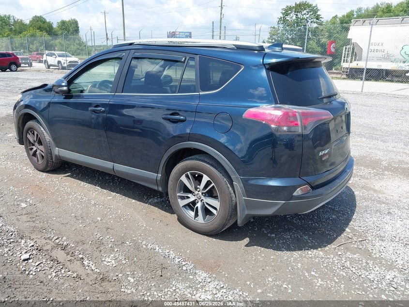 2017 Toyota Rav 4 VIN JTMWFREV5HJ142349 IAAI salvage auction — RIGHT FRONT, Salvage Title, sold $5,500 on 2026-07-31 (photo 3)