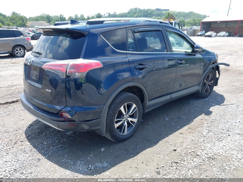 2017 Toyota Rav 4 VIN JTMWFREV5HJ142349 IAAI salvage auction — RIGHT FRONT, Salvage Title, sold $5,500 on 2026-07-31 (photo 4)