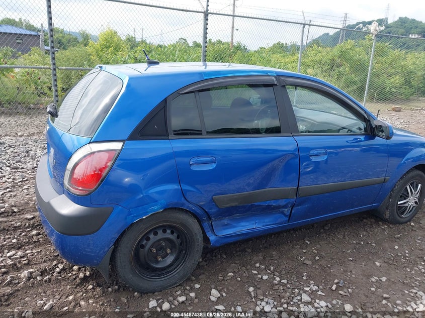 2009 Kia Rio VIN KNADE243096517177 IAAI salvage auction — SIDE, Salvage (Pennsylvania), sold $400 on 2026-07-14 (photo 6)