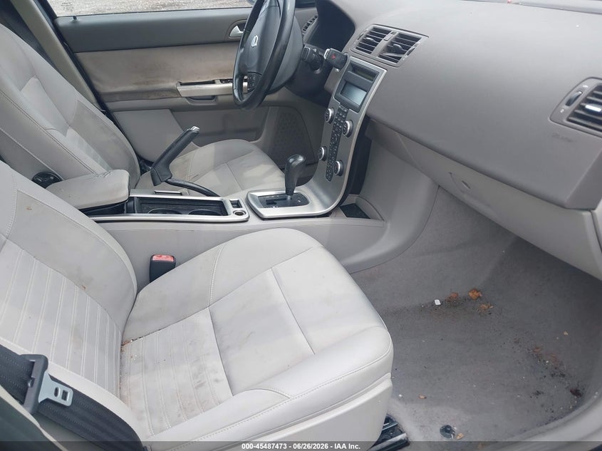 2009 Volvo S40 VIN YV1MS382192463392 IAAI salvage auction — NORMAL WEAR, Clear (New York), sold $1,150 on 2026-07-07 (photo 5)