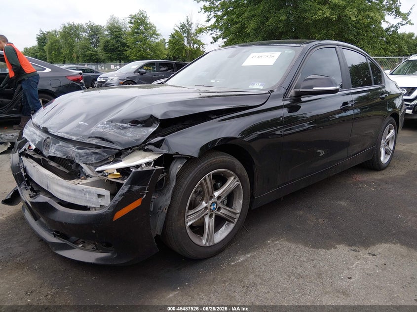 2014 BMW 3er VIN WBA3C3C50EPV90175 IAAI salvage auction — FRONT END, Salvage (New Jersey), sold $1,375 on 2026-08-17 (photo 2)