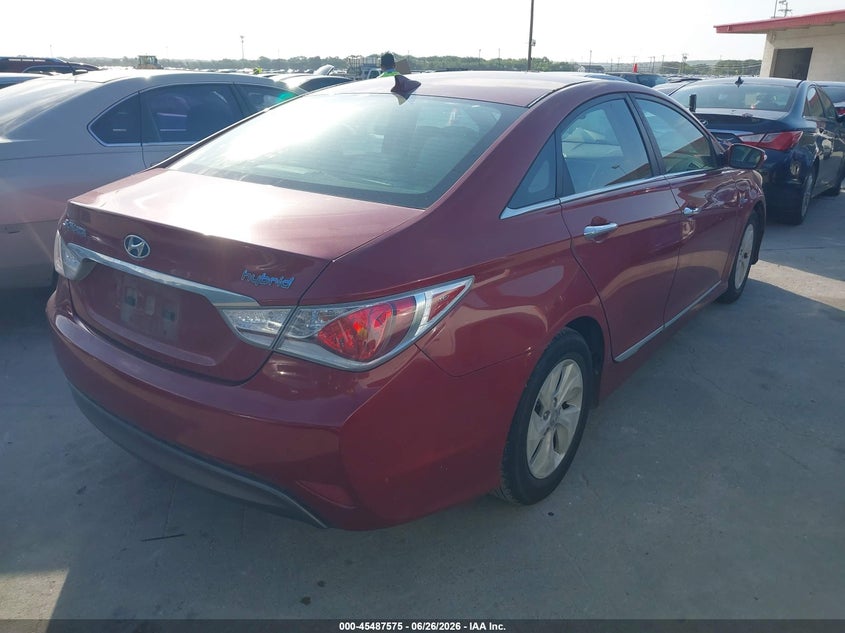 2013 Hyundai Sonata VIN KMHEC4A40DA096391 IAAI salvage auction — NORMAL WEAR, Clear (Idaho), sold $800 on 2026-07-29 (photo 4)