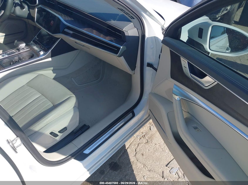 2019 Audi A6 VIN WAUE8AF27KN127974 IAAI salvage auction — LEFT SIDE, Salvage (Georgia), sold $10,900 on 2026-09-09 (photo 5)