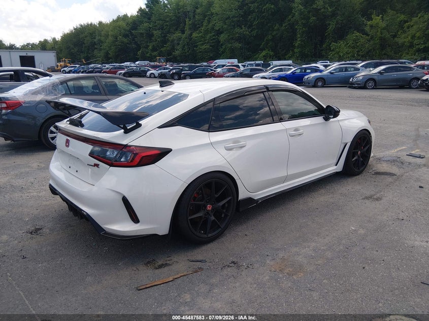 2023 Honda Civic type r VIN JHMFL5G42PX003408 IAAI salvage auction — THEFT, Salvage (Connecticut), sold $24,800 on 2026-07-23 (photo 4)