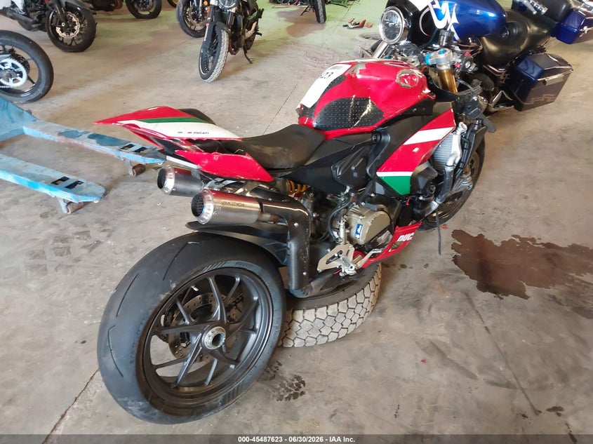 2023 Ducati Panigale VIN ZDMHAATW0PB011279 IAAI salvage auction — FRONT END, Salvage (North Carolina), sold $2,550 on 2026-08-27 (photo 4)