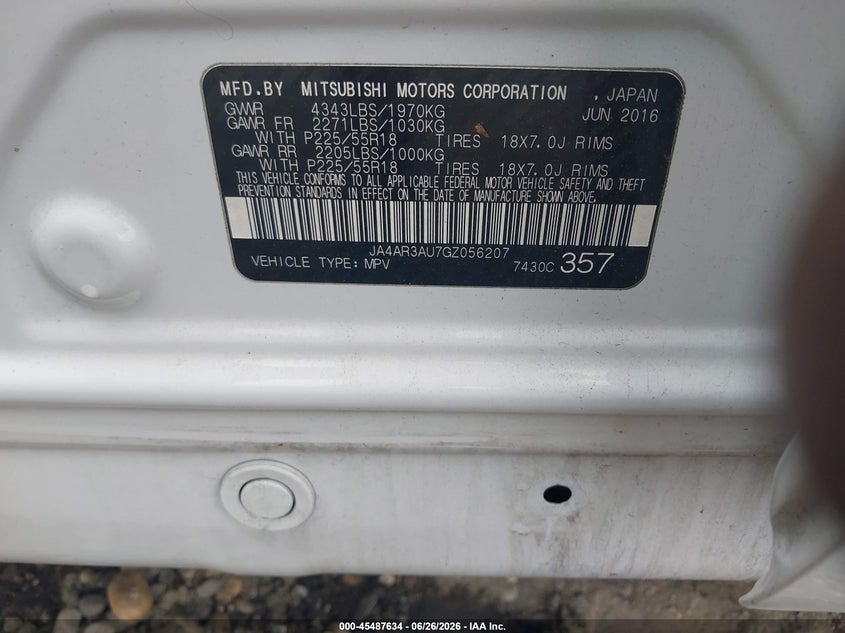 2016 Mitsubishi Outlander VIN JA4AR3AU7GZ056207 IAAI salvage auction — LEFT SIDE, Salvage Title, sold $3,025 on 2026-07-14 (photo 9)