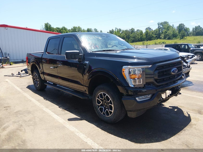 2022 Ford F-150 VIN 1FTFW1E57NKD67038 IAAI salvage auction — LEFT FRONT, Salvage (Mississippi), sold $8,300 on 2026-07-30 (photo 1)