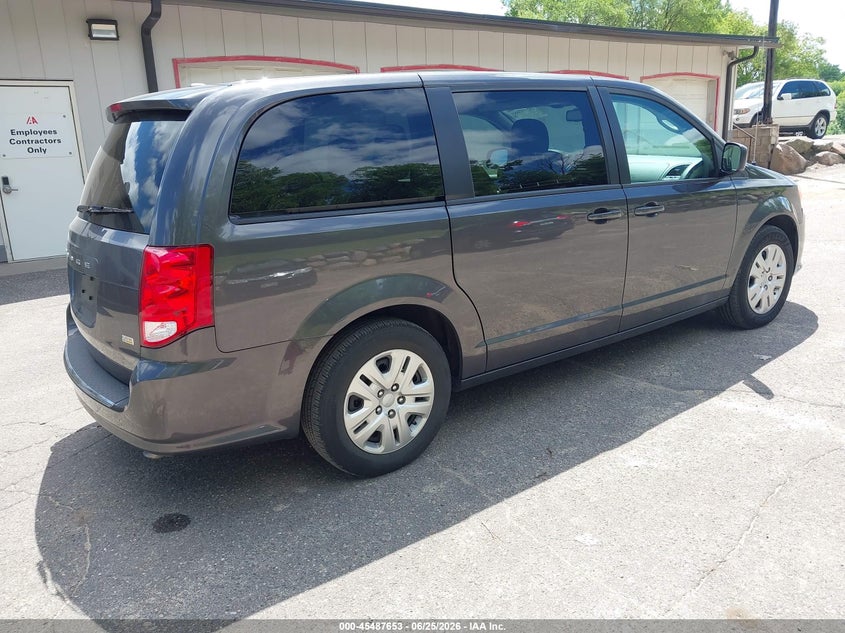 2018 Dodge Grand caravan VIN 2C4RDGBG0JR296403 IAAI salvage auction — NORMAL WEAR, Sf97 (Minnesota), sold $10,750 on 2026-08-11 (photo 4)