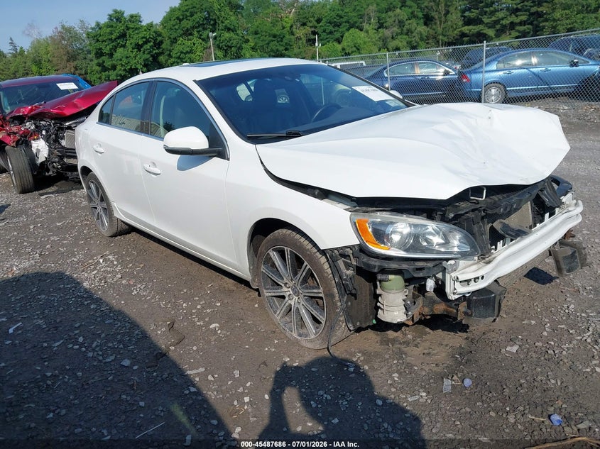 2016 Volvo VIN LYV612TK9GB113197 IAAI salvage auction — FRONT END, Mv-907A (New York), sold $2,400 on 2026-07-14 (photo 1)