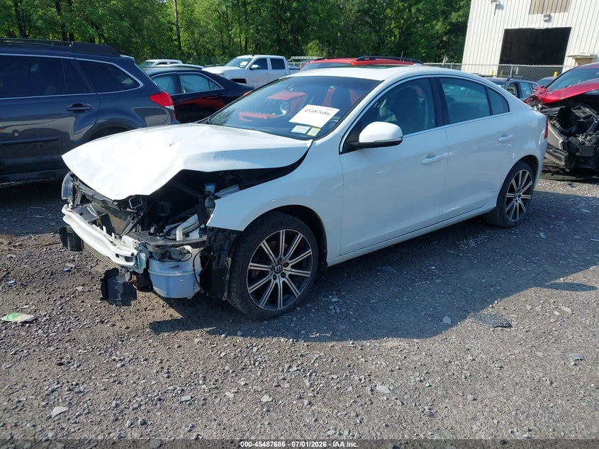 2016 Volvo VIN LYV612TK9GB113197 IAAI salvage auction — FRONT END, Mv-907A (New York), sold $2,400 on 2026-07-14 (photo 2)
