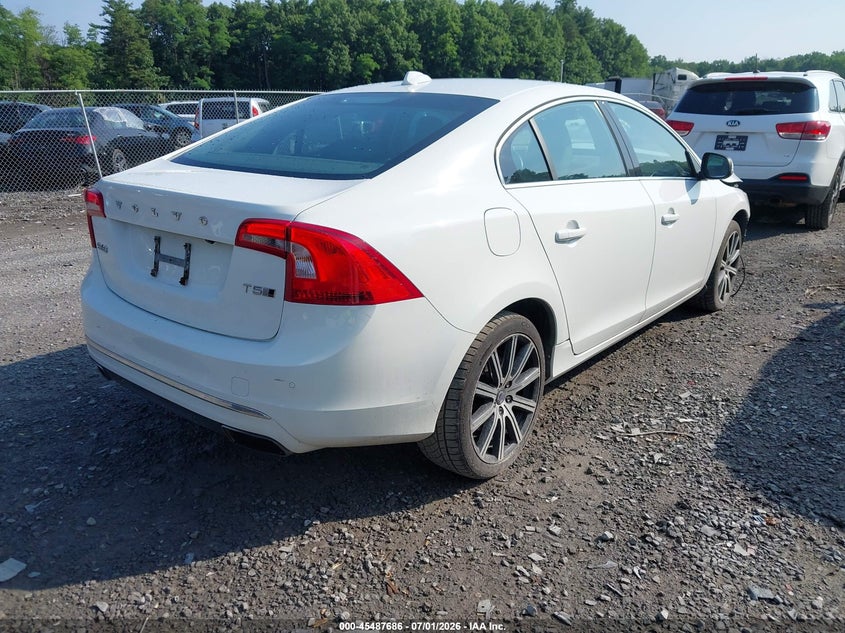 2016 Volvo VIN LYV612TK9GB113197 IAAI salvage auction — FRONT END, Mv-907A (New York), sold $2,400 on 2026-07-14 (photo 4)