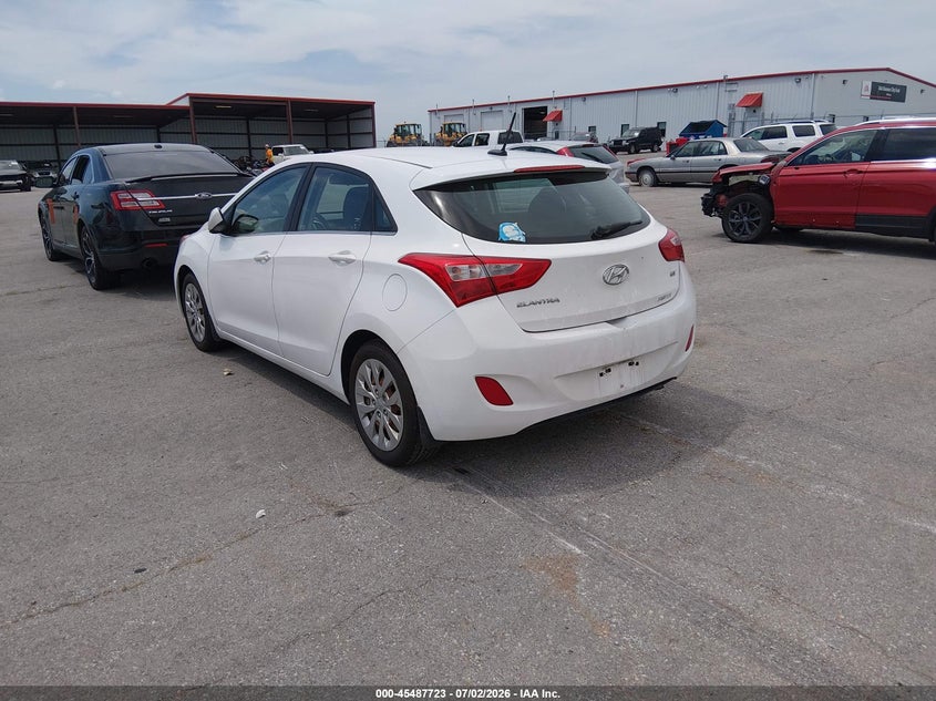 2016 Hyundai Elantra VIN KMHD35LH6GU329971 IAAI salvage auction — NORMAL WEAR, Clear (Missouri), sold $25 on 2026-07-30 (photo 3)