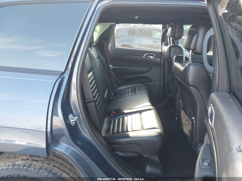 2020 Jeep Grand cherokee VIN 1C4RJFBG9LC400482 IAAI salvage auction — SIDE, Salvage Title, sold $9,400 on 2026-08-22 (photo 8)
