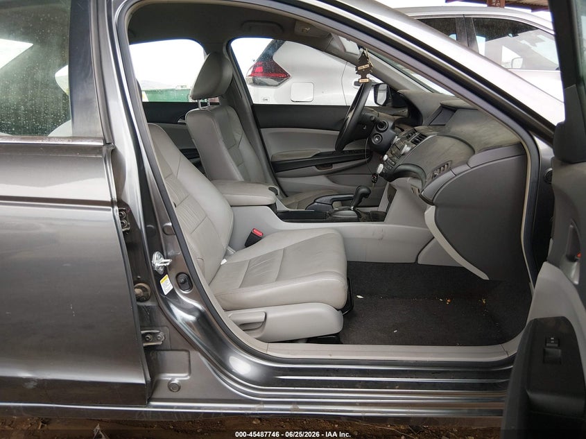 2008 Honda Accord VIN JHMCP26328C079184 IAAI salvage auction — NORMAL WEAR, Clear-Dealer Only (Georgia), sold $1,050 on 2026-07-07 (photo 5)