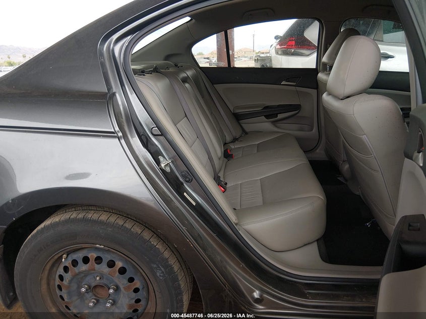 2008 Honda Accord VIN JHMCP26328C079184 IAAI salvage auction — NORMAL WEAR, Clear-Dealer Only (Georgia), sold $1,050 on 2026-07-07 (photo 8)
