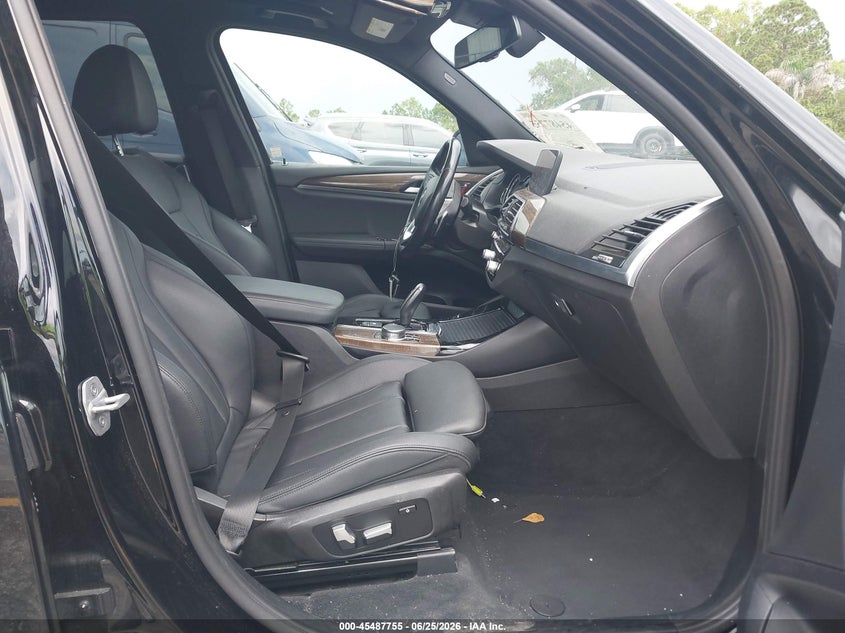 2019 BMW X3 VIN 5UXTR7C51KLF28698 IAAI salvage auction — FRONT END, Rebuildable (Florida), sold $6,450 on 2026-07-29 (photo 5)