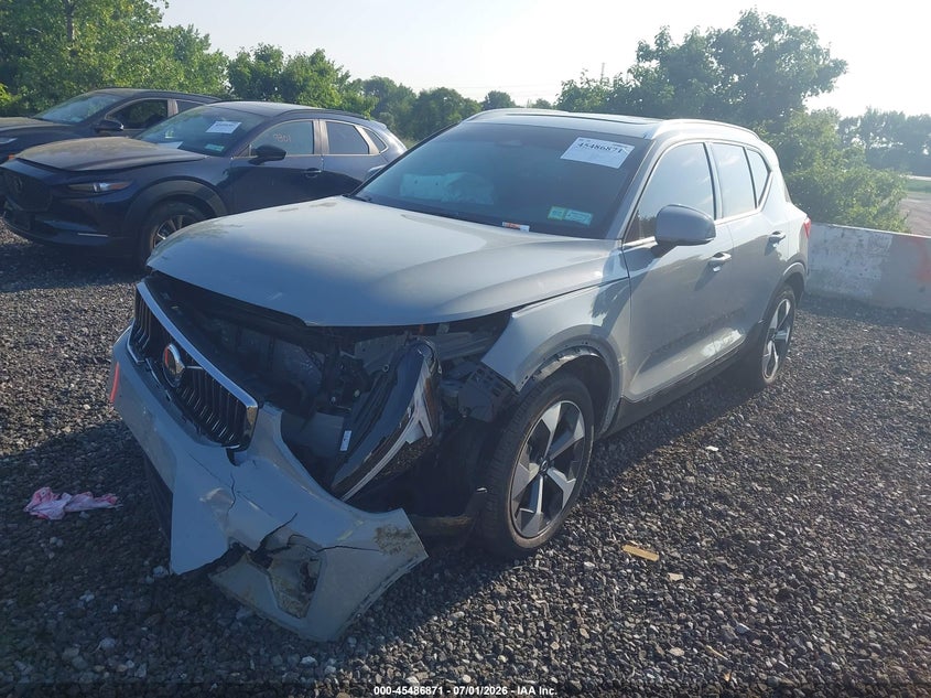 2025 Volvo Xc40 VIN YV4L12UJXS2559374 IAAI salvage auction — FRONT END, Salvage Title, sold $6,325 on 2026-08-04 (photo 2)