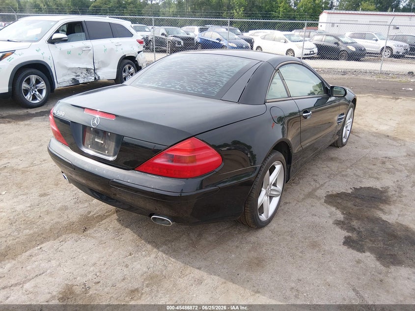 2005 Mercedes-benz Sl-klasse VIN WDBSK75F25F093650 IAAI salvage auction — NORMAL WEAR, Clear (Virginia), sold $2,750 on 2026-07-31 (photo 4)