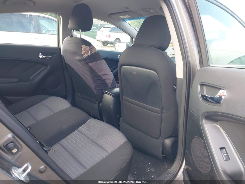 2014 Kia Forte VIN KNAFX4A88E5090796 IAAI salvage auction — NORMAL WEAR, Clear (New Jersey), sold $650 on 2026-07-31 (photo 8)
