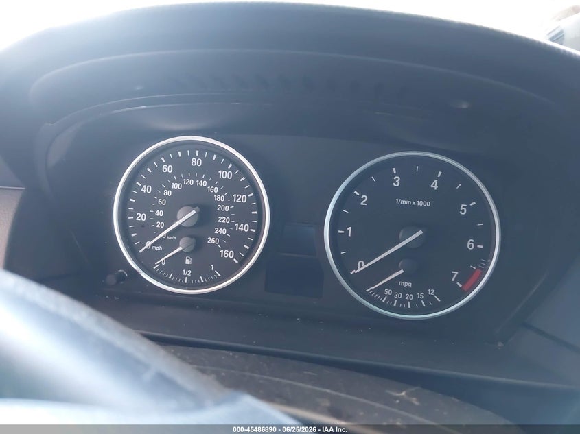 2008 BMW 5 series VIN WBANW53568CT48207 IAAI salvage auction — NORMAL WEAR, Salvage (California), sold $350 on 2026-07-28 (photo 7)