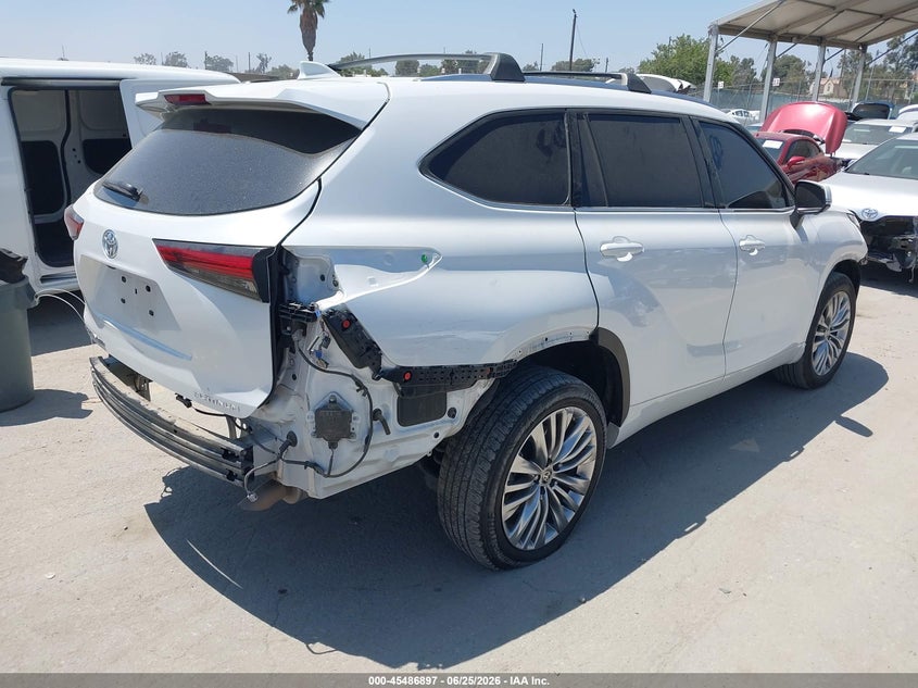 2023 Toyota Highlander VIN 5TDKDRAH9PS509601 IAAI salvage auction — FRONT END, Salvage (California), sold $2,050 on 2026-07-29 (photo 4)