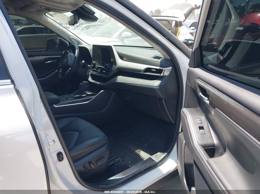 2023 Toyota Highlander VIN 5TDKDRAH9PS509601 IAAI salvage auction — FRONT END, Salvage (California), sold $2,050 on 2026-07-29 (photo 5)